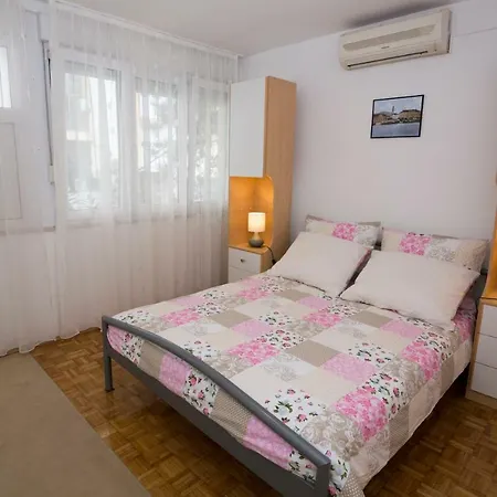 Put Plokita Smilja * スプリト